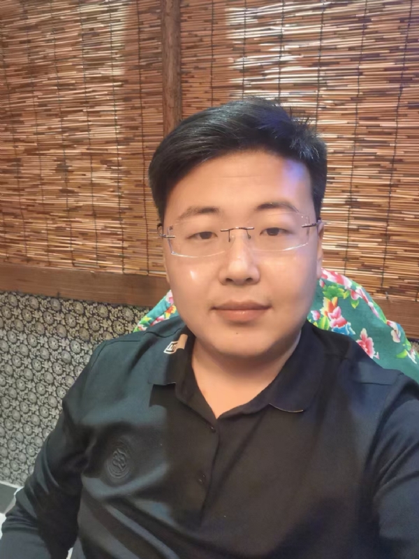 刘先生的第一张照片--宿迁相亲服务中心