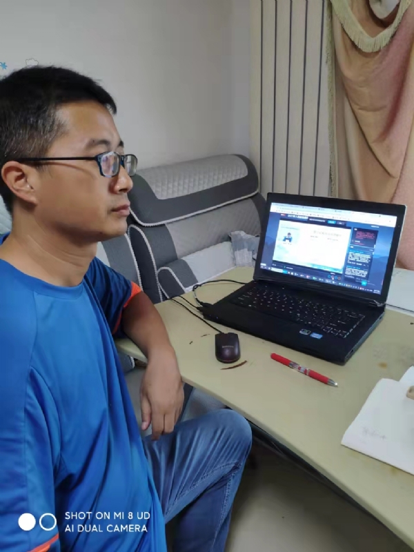 高锰酸钾的紫的第一张照片--宿迁相亲服务中心