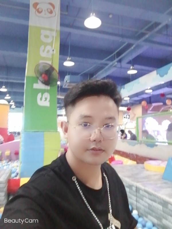 棒哥的第三张照片--宿迁相亲服务中心