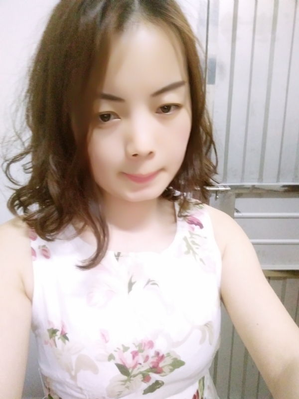 蓝色的鱼的第一张照片--宿迁相亲服务中心