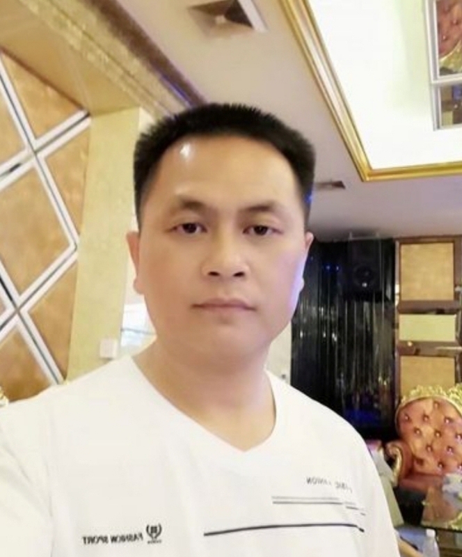 小梁的第二张照片--宿迁相亲服务中心