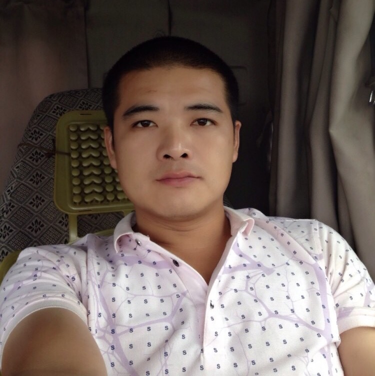 逍遥驾车人的第一张照片--宿迁相亲服务中心