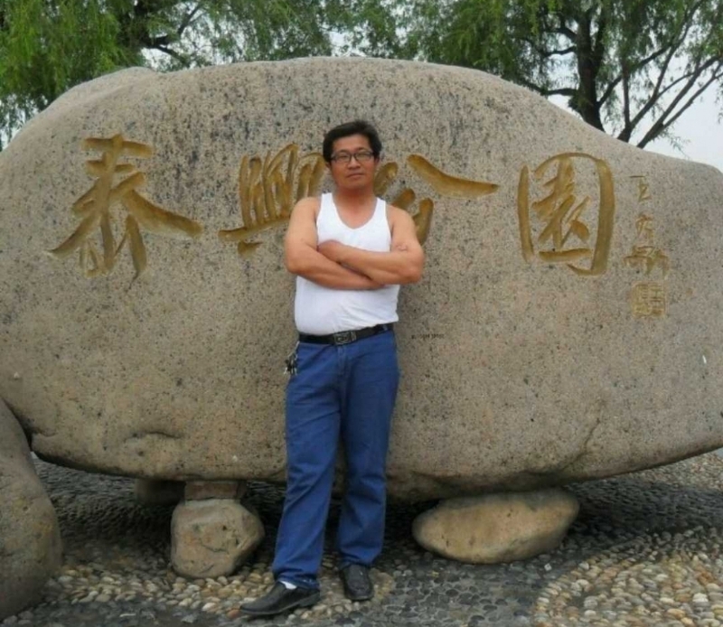 黑哥的第一张照片--宿迁相亲服务中心