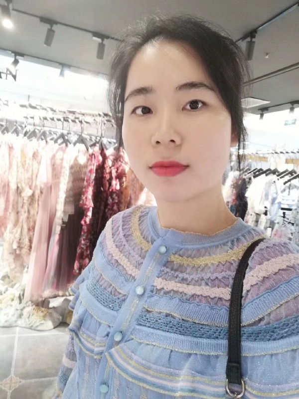 团笑的第一张照片--宿迁相亲服务中心