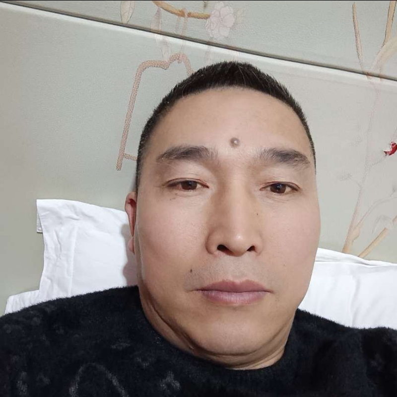 痴情男的第二张照片--宿迁相亲服务中心