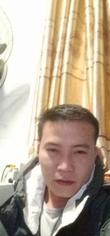 一个人的烟火的第一张照片--宿迁相亲服务中心