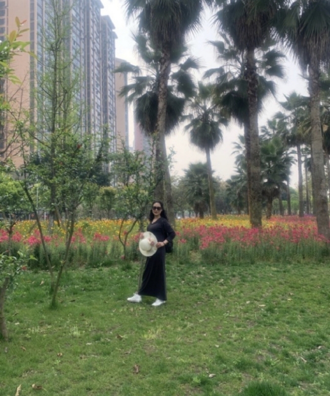 粉墨登场的第一张照片--宿迁相亲服务中心