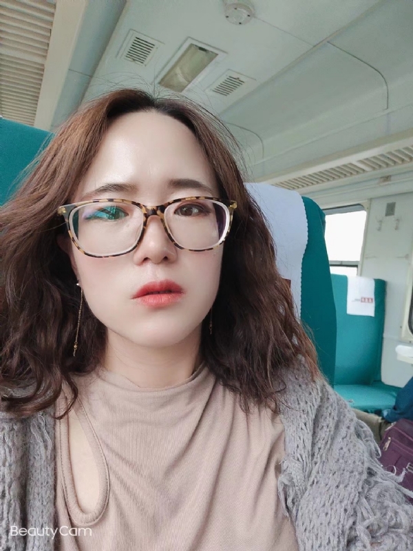 云烟成雨的第一张照片--宿迁相亲服务中心