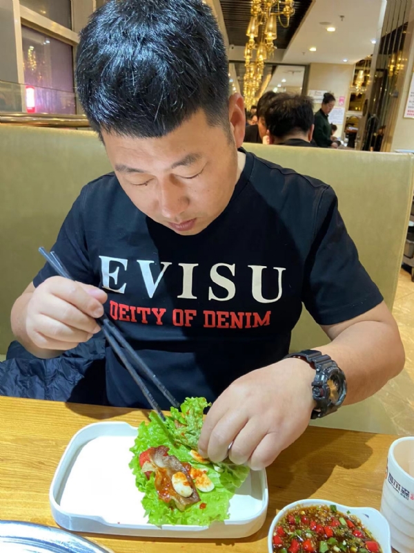 砒霜的第一张照片--宿迁相亲服务中心