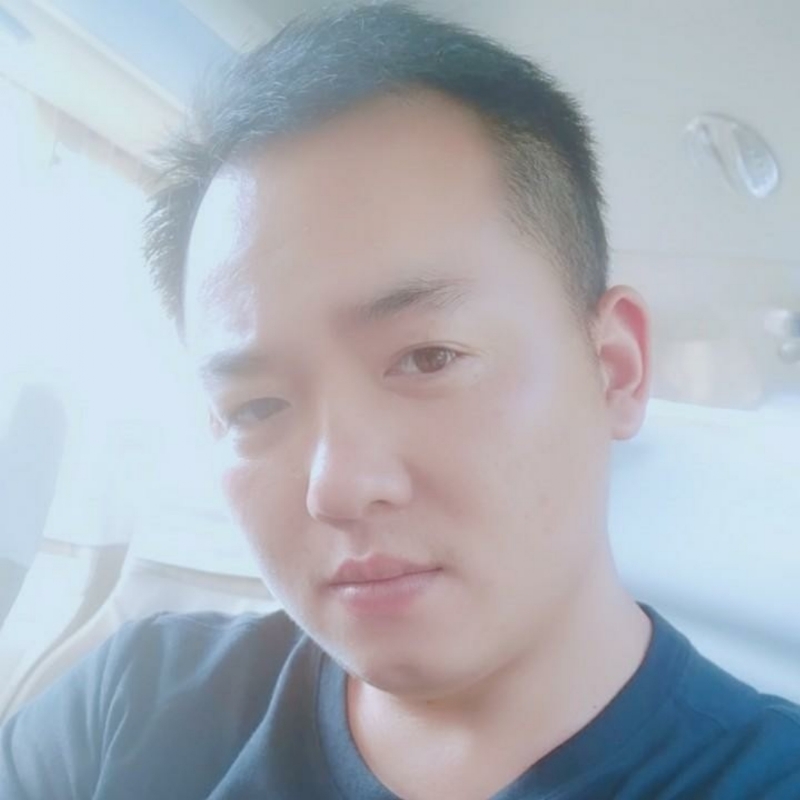 荒漠°的第一张照片--宿迁相亲服务中心