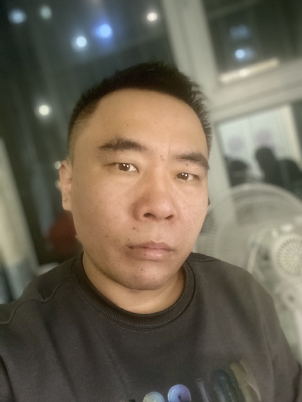 云的第四张照片--宿迁相亲服务中心