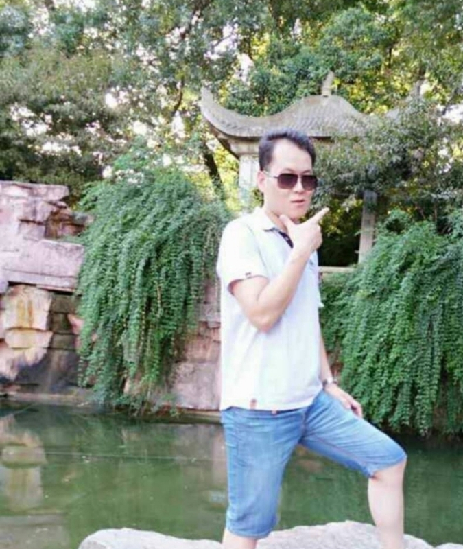 随缘的第一张照片--宿迁相亲服务中心