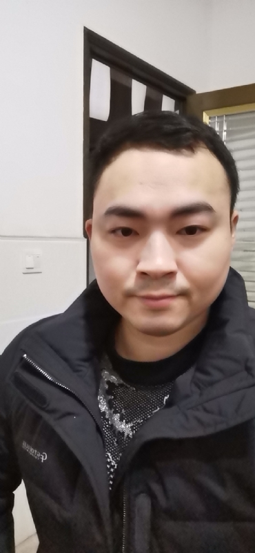 老实人的第一张照片--宿迁相亲服务中心