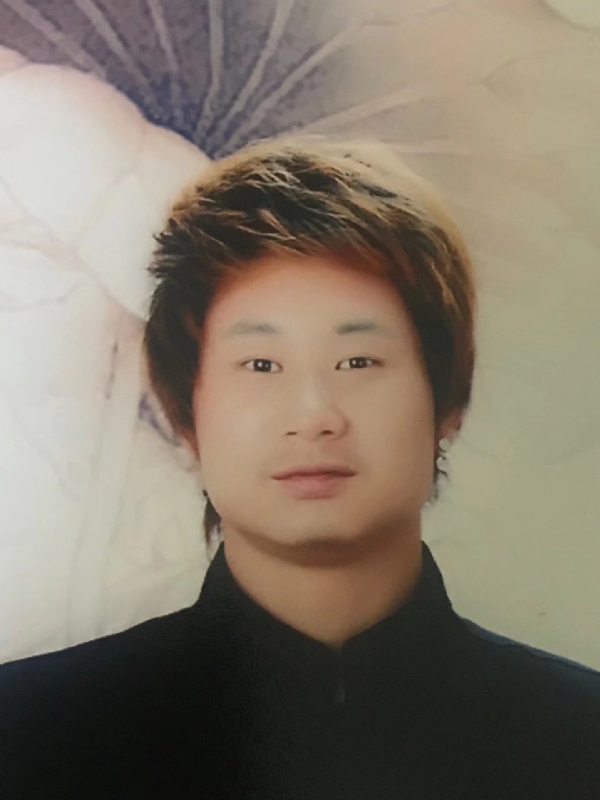 咮辛的第一张照片--宿迁相亲服务中心