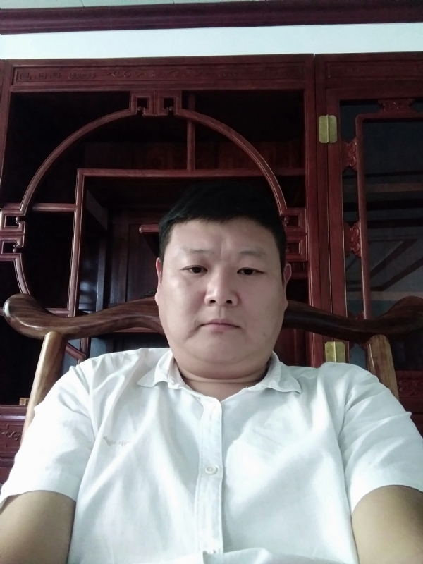 狼图腾的第一张照片--宿迁相亲服务中心