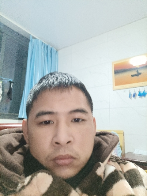 寂寞的第二张照片--宿迁相亲服务中心