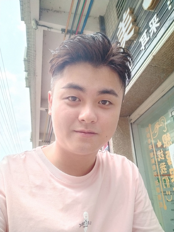 李健诚的第一张照片--宿迁相亲服务中心