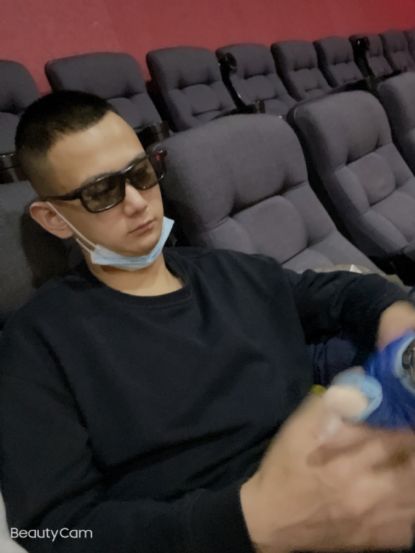 小五的第三张照片--宿迁相亲服务中心