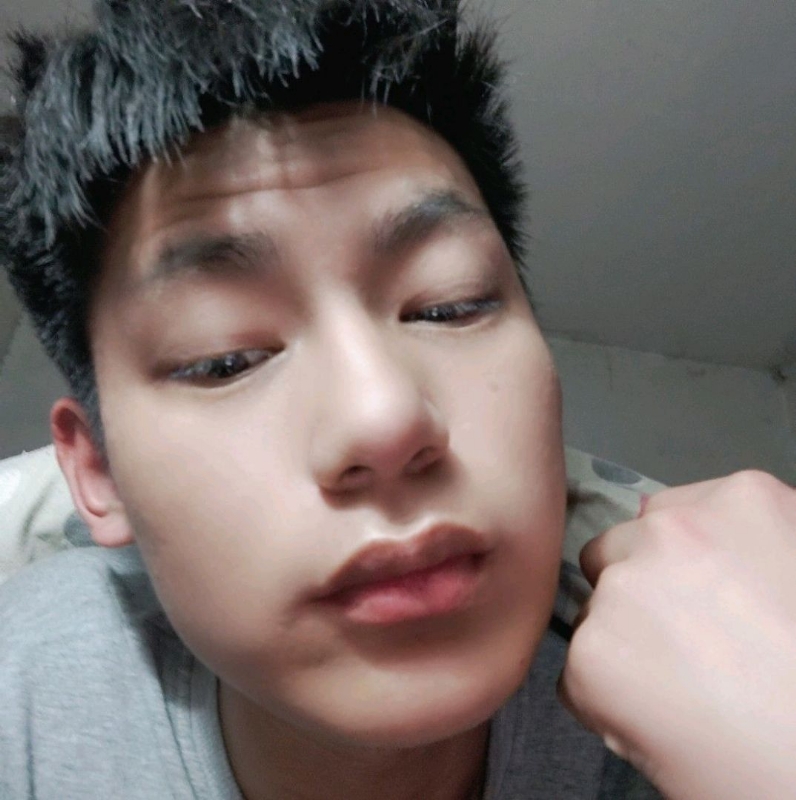 路长慢慢走的第一张照片--宿迁相亲服务中心