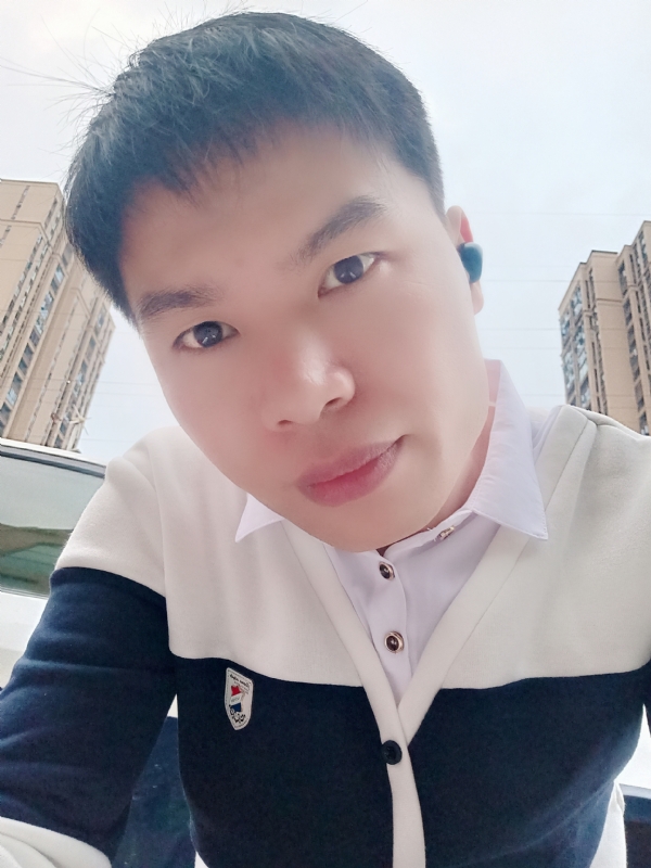 雨霁月清风的第一张照片--宿迁相亲服务中心