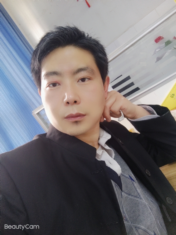 铜豌豆的第一张照片--宿迁相亲服务中心