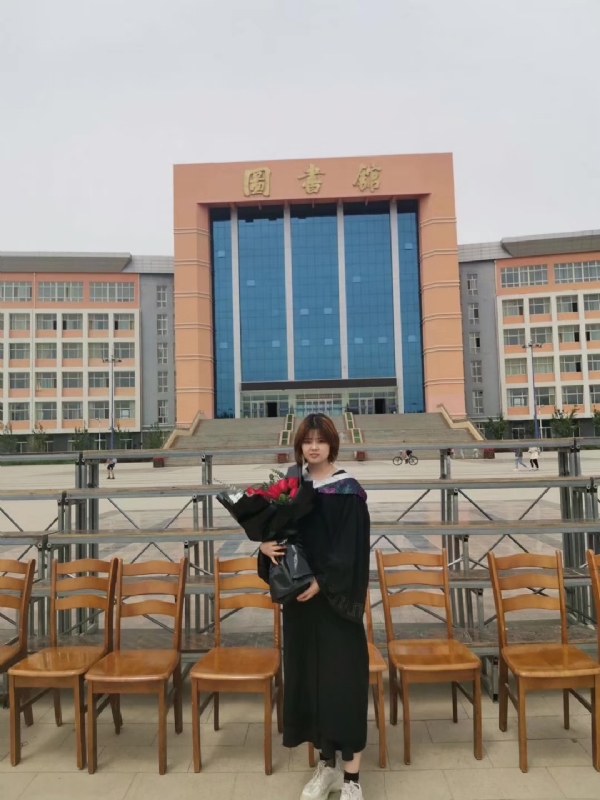 铁锤妹妹的第一张照片--宿迁相亲服务中心