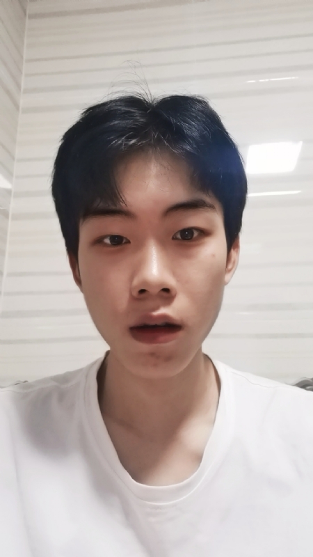 嘿的第二张照片--宿迁相亲服务中心