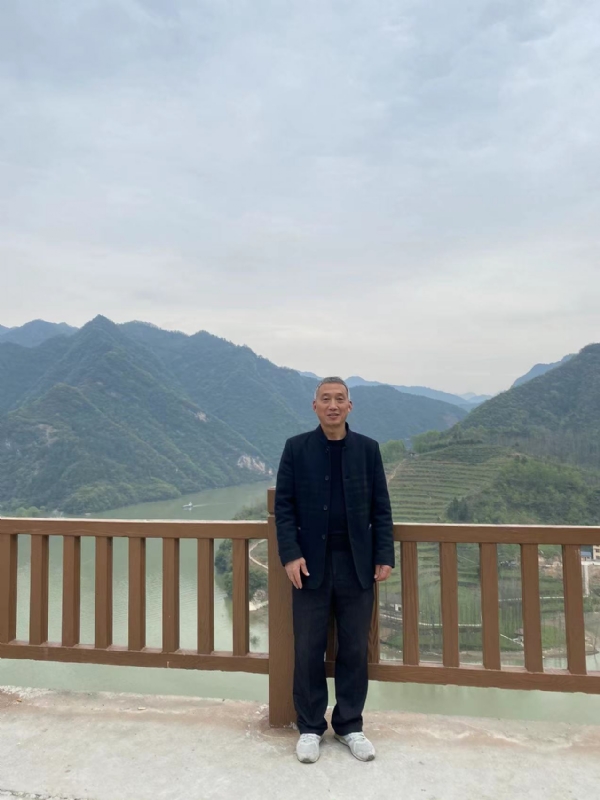 雪芳的第一张照片--宿迁相亲服务中心