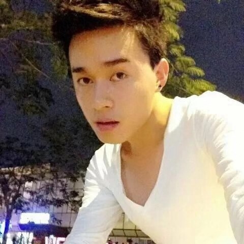 爱与不爱的第一张照片--宿迁相亲服务中心