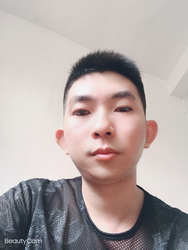 诚恳的第一张照片--宿迁相亲服务中心