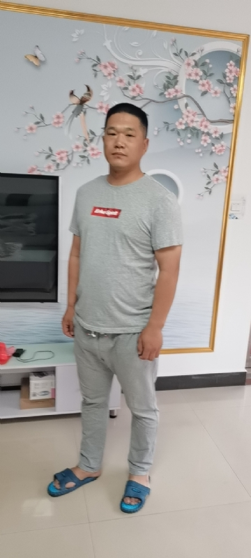 会飞的鱼的第二张照片--宿迁相亲服务中心