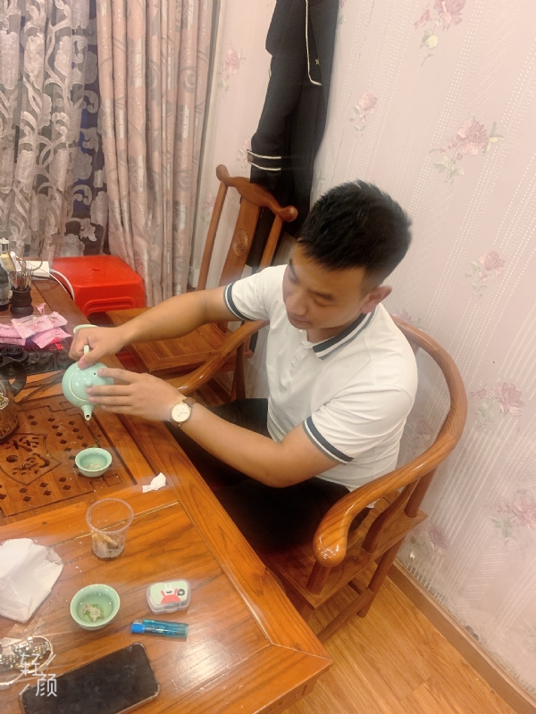 古有风琴的第一张照片--宿迁相亲服务中心