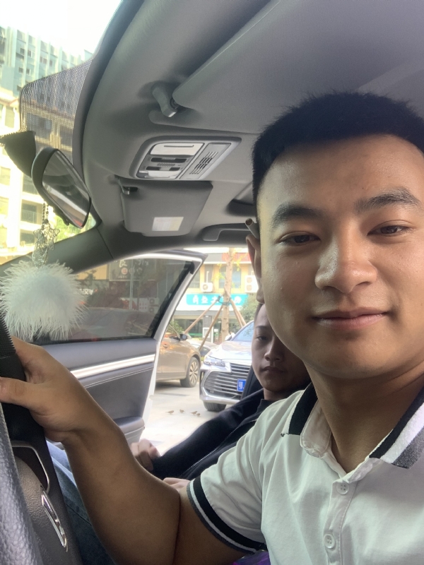 古有风琴的第三张照片--宿迁相亲服务中心