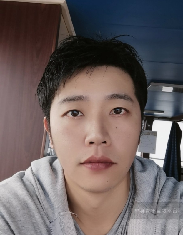 不太帅的男人的第二张照片--宿迁相亲服务中心