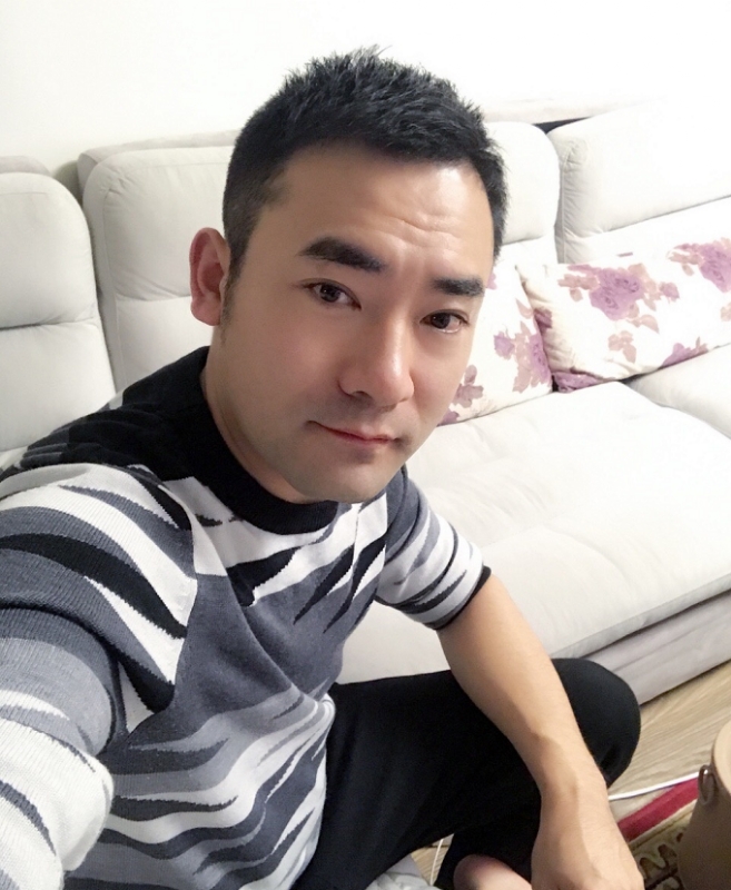 随风的第一张照片--宿迁相亲服务中心