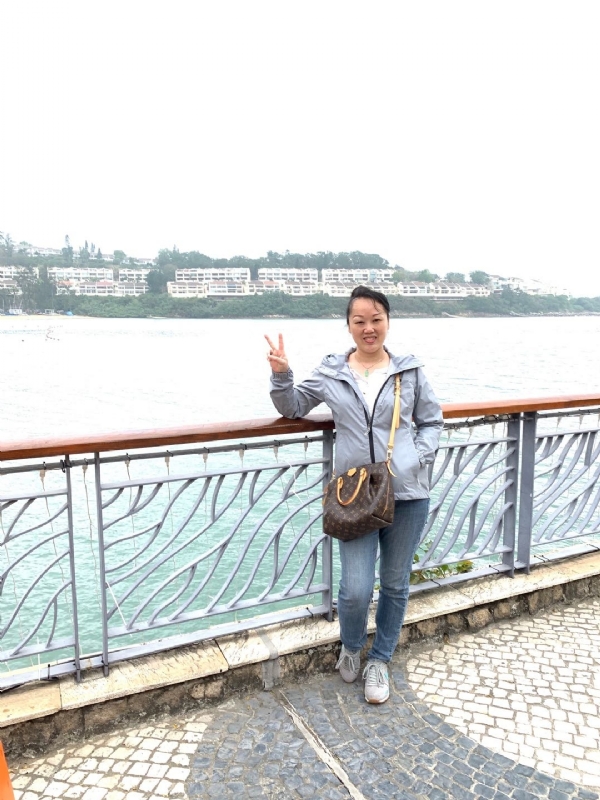 梅子的第三张照片--宿迁相亲服务中心