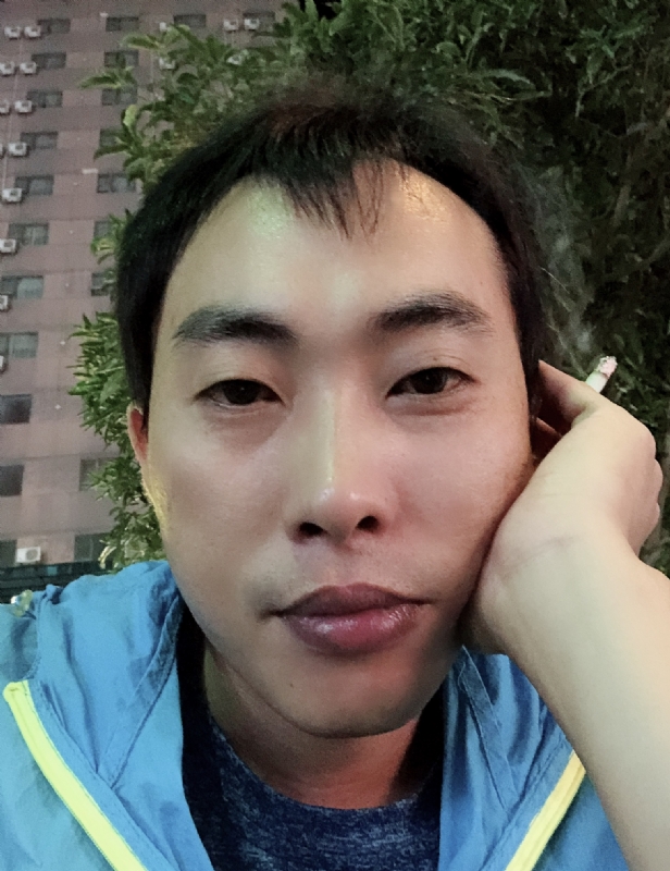 一直在路上的第一张照片--宿迁相亲服务中心