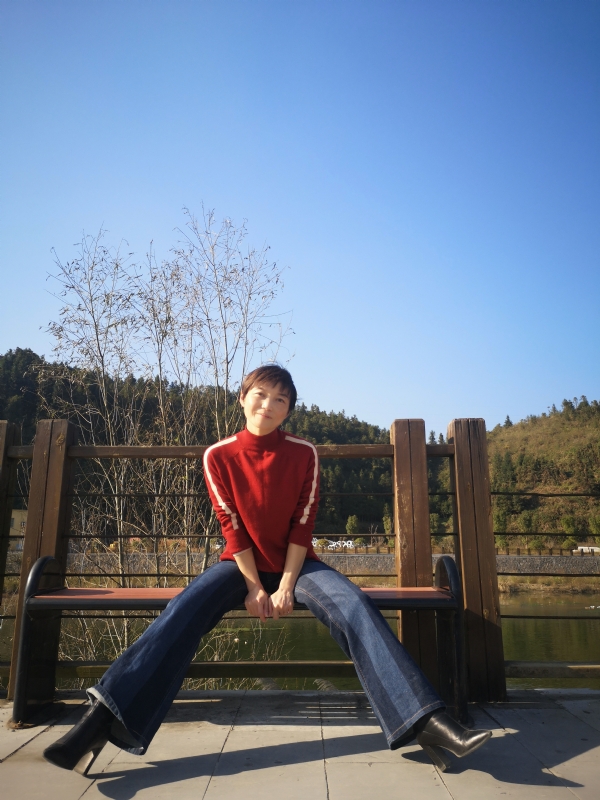 转角遇到你的第三张照片--宿迁相亲服务中心