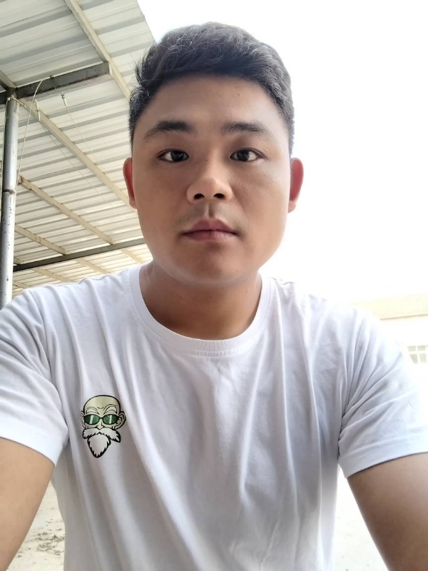 高大威武的第一张照片--宿迁相亲服务中心