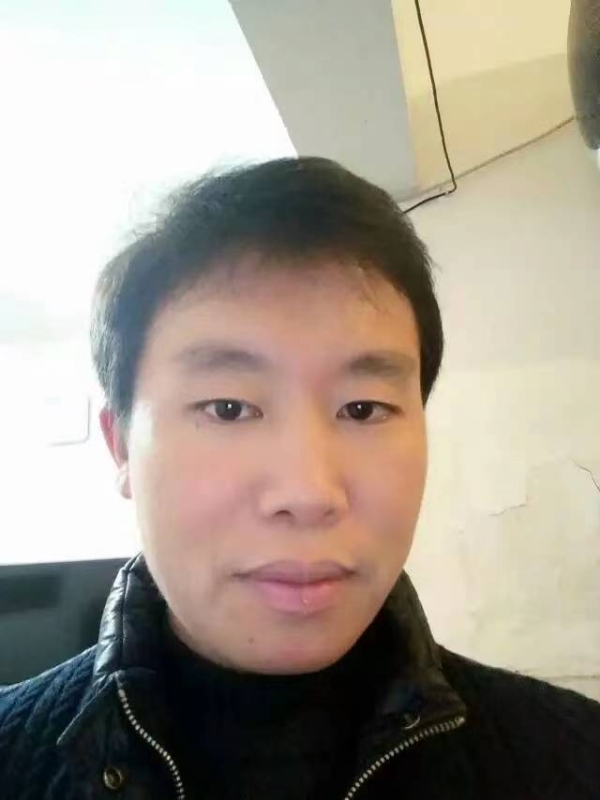 擎天柱的第三张照片--宿迁相亲服务中心