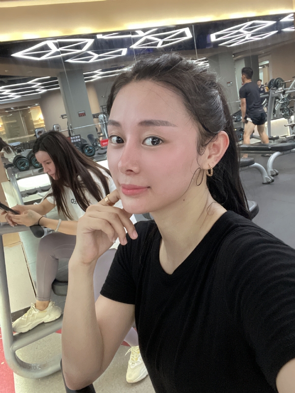 凉人心的第二张照片--宿迁相亲服务中心