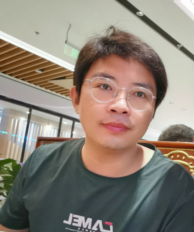 陆迅的第三张照片--宿迁相亲服务中心