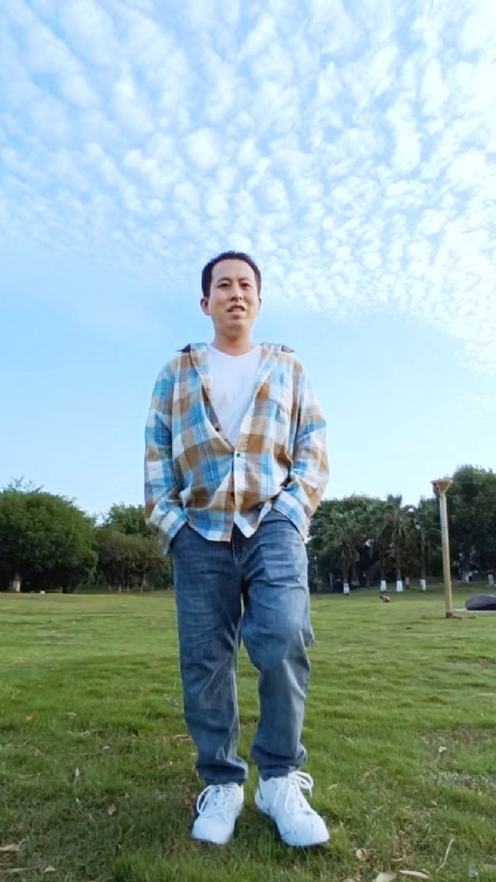 曹先生的第一张照片--宿迁相亲服务中心