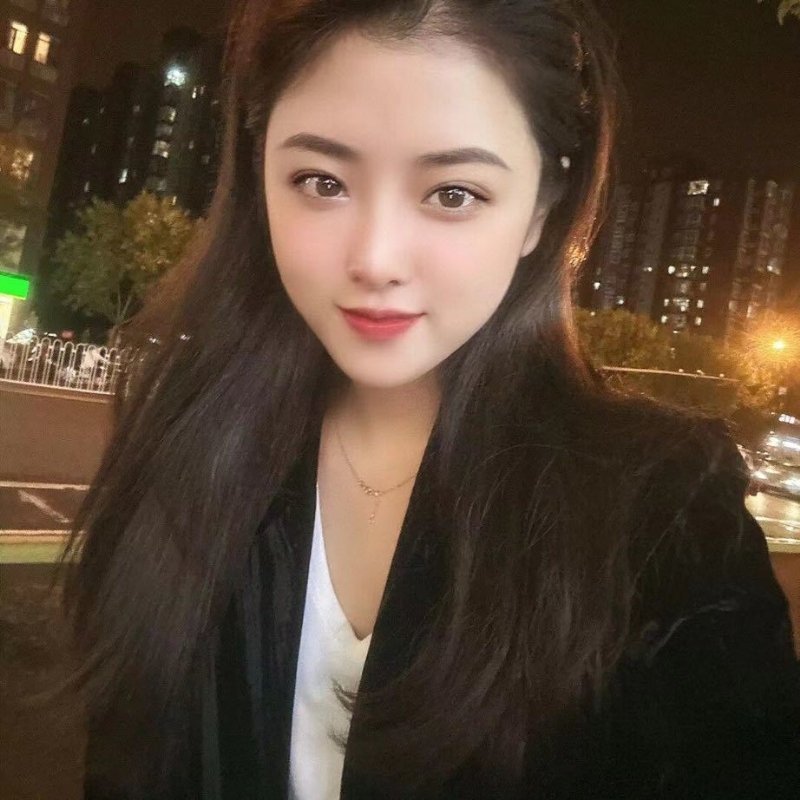 爱笑的微微的第一张照片--宿迁相亲服务中心