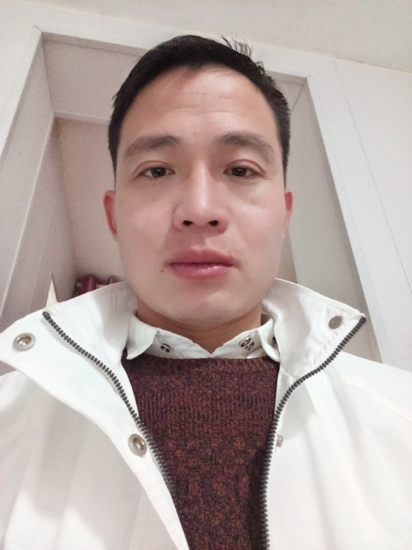 忧伤还是快乐的第一张照片--宿迁相亲服务中心