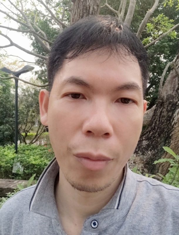 漂浮的云的第一张照片--宿迁相亲服务中心