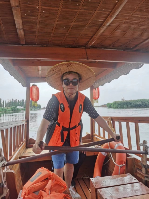 小龙虾的第二张照片--宿迁相亲服务中心