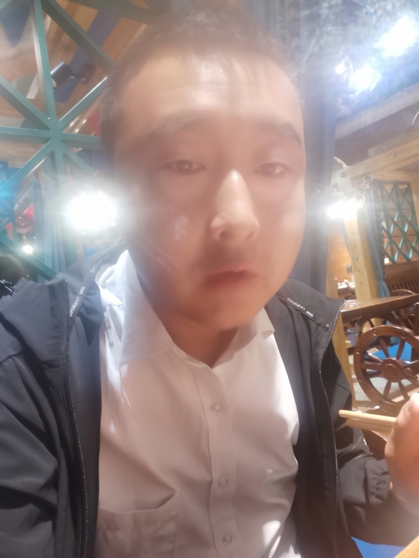 赵辉的第三张照片--宿迁相亲服务中心