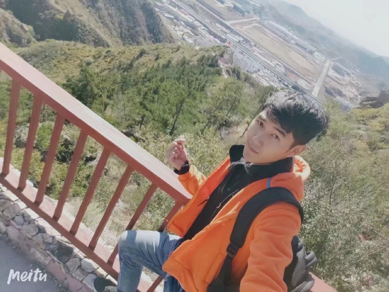 小啊鹏的第一张照片--宿迁相亲服务中心