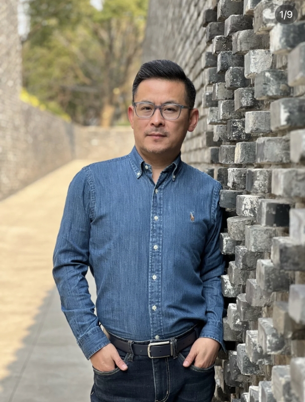 岁月不饶人的第一张照片--宿迁相亲服务中心